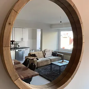 https://trendy-ruim-appartement-centum-oostende.hotelsghent.com
