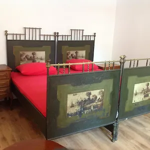  Hostal Art And Bulgaria